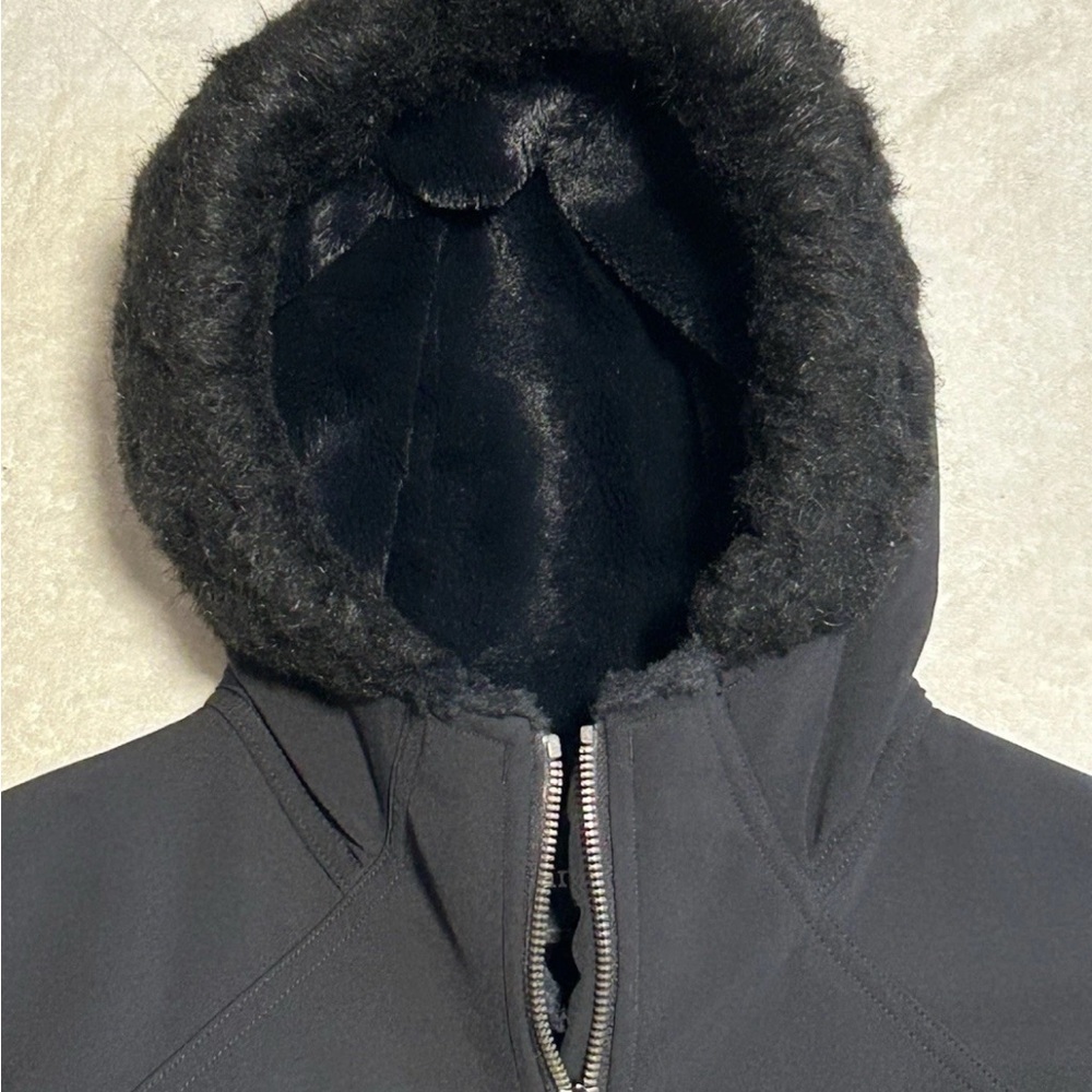 Marmot Tranquility Softshell Winter Jacket Faux F… - image 3